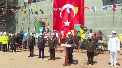 İSTANBUL - Akar ve TSK komuta kademesi, inşası devam eden TCG Anadolu’yu inceledi (2)