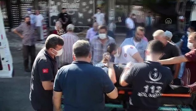 AYDIN - Söke'de traktöre bağlı tarım aletinin çarptığı yaya yaralandı