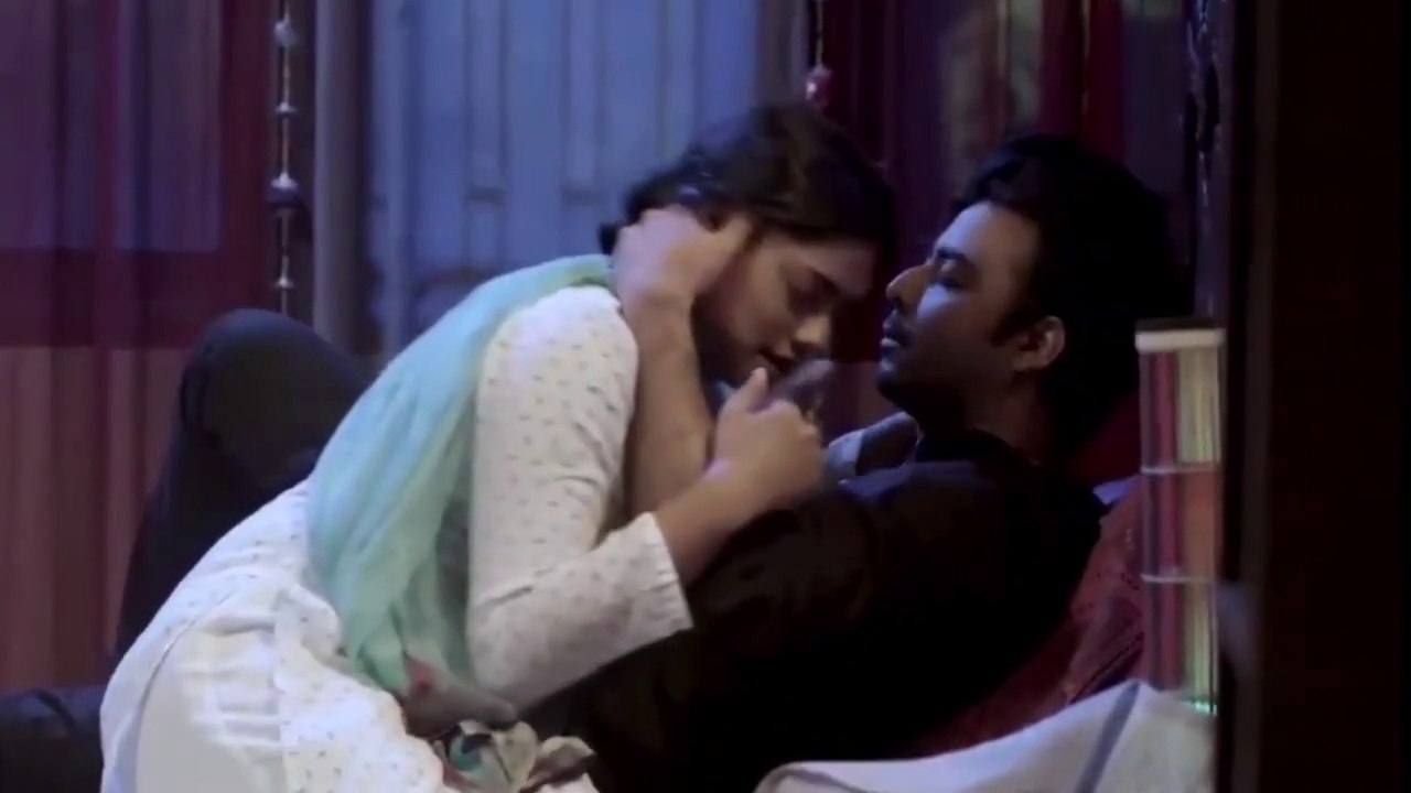 Rus hojatxona pornosini onlayn tomosha qiling