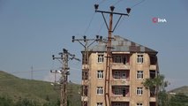 İran sınırında elektrik arızalarını gidermek için 4 kişilik ekip kuruldu