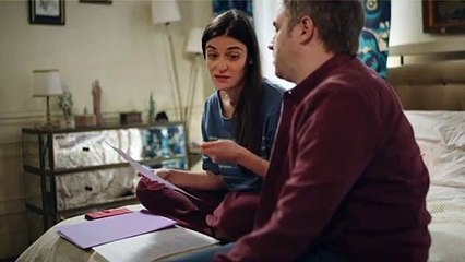 Plus belle la vie : [Indiscrétion] - Sabrina embrasse Nathan