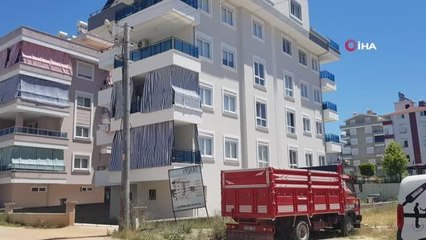 Son dakika haberleri | Eşini boğarak öldürüp kepçeyle gömen katil zanlısı koca tutuklandı