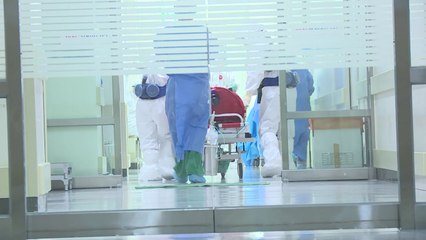 밤 9시까지 480명 확진...내일 500명대 초중반 예상 / YTN