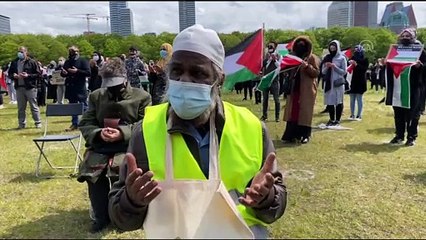 LAHEY - İsrail'in Filistinlilere saldırıları Hollanda'da protesto edildi