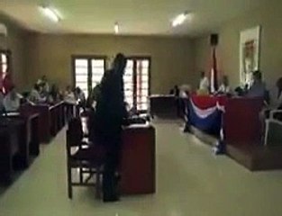 Resmen skandal! Bolivya Devlet Başkanı toplantıda porno izlerken yakalandı