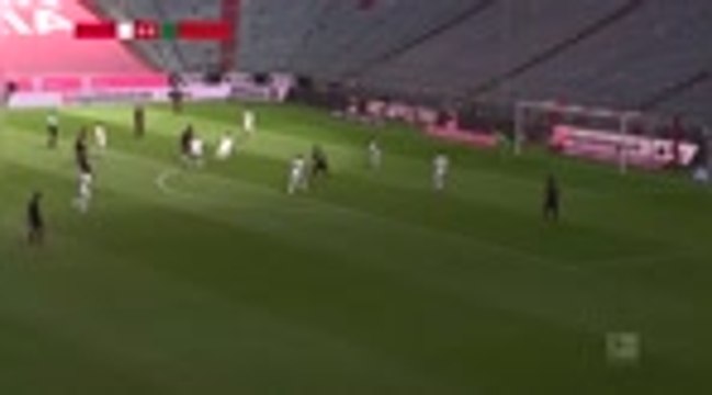 34e j. - Lewandowski surclasse Gerd Müller !