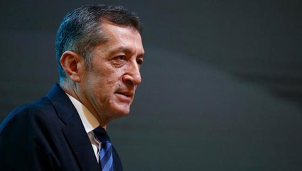 Ziya Selçuk, canlı yayında öğretmen atamalarıyla ilgili konuştu: Zaten sürekli yapıyoruz, yine de yapacağız merak etmesinler