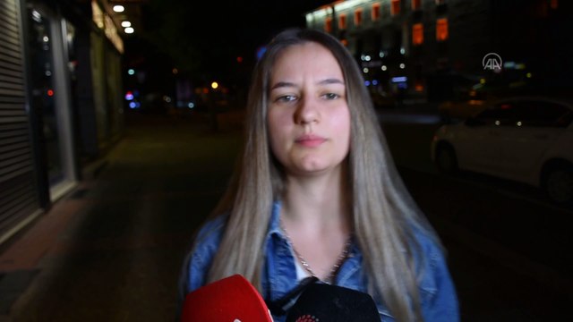 BURSA - Genç kadının cep telefonu kapkaç yöntemiyle çalındı