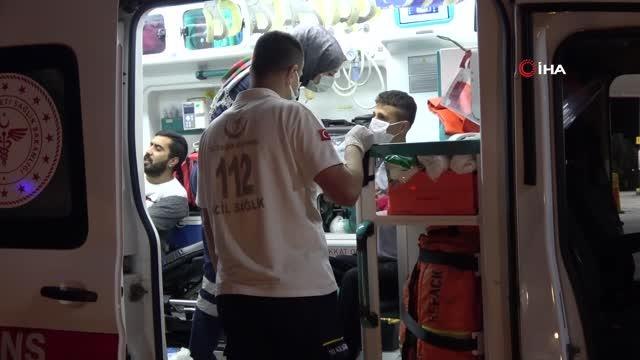 Son dakika haberi... Alkollü sürücü trafik denetim noktasına daldı: 1'i polis memuru 3 yaralı