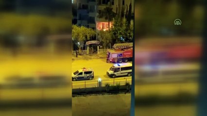 MERSİN - Eşiyle tartıştıktan sonra kendini yaralayıp evini ateşe veren kişi gözaltına alındı