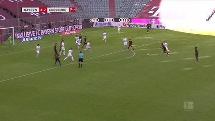 Lewandowski leaves it late to pass Muller's Bundesliga scoring record