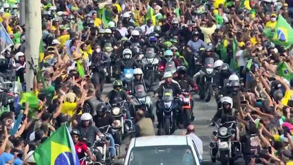 Bolsonaro encabeza una manifestación de motociclistas en Brasil