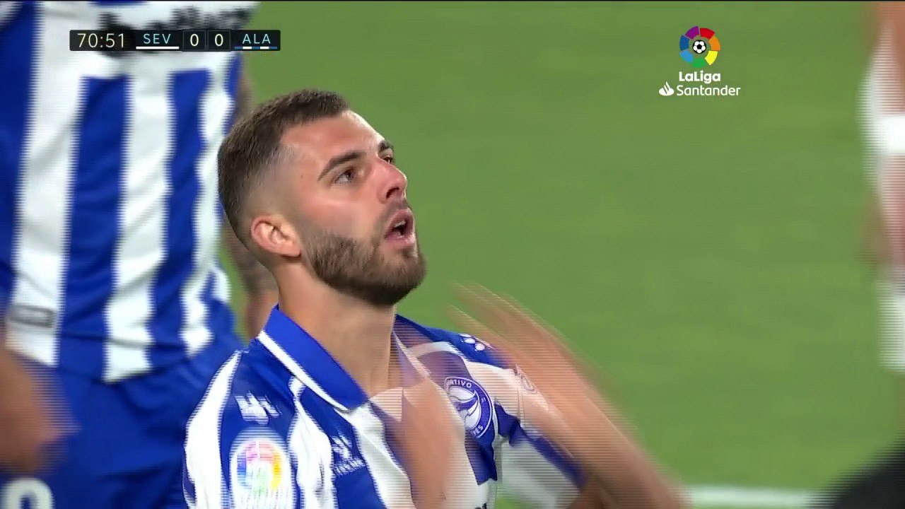Sevilla v Alaves
