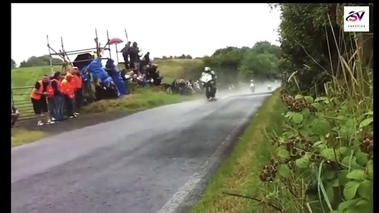 Bikes stunts  bike race video bike race