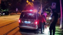 BURSA -  Polisin kovalamaca sonucu yakaladığı sürücü görüntü alan gazetecilere saldırmaya çalıştı