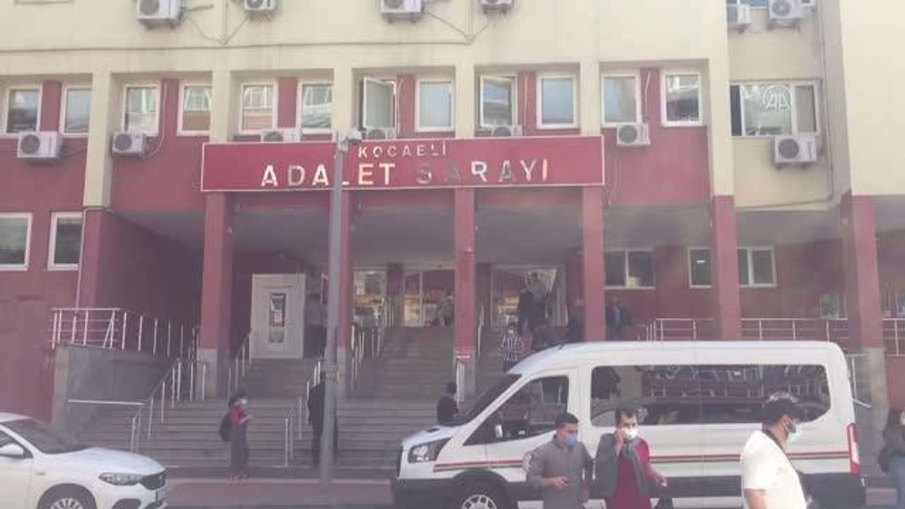 Son dakika haberleri... Sosyal medyada terör propagandası yaptığı iddiasıyla yakalanan 2 zanlı adliyede