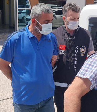 Son dakika haberi... Alkollü sürücünün 1'i polis 3 kişiyi yaraladığı kaza kamerada