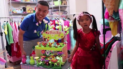 Giant Smash Surprise Toys With Paw Patrol, Jurassic World Dinosaur, Incredible 2