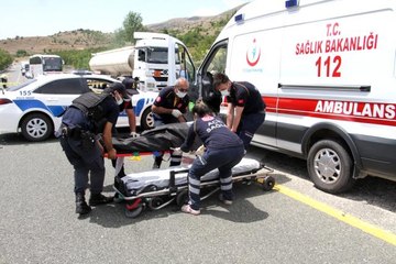 Karı kocayı trafik kazası ayırdı