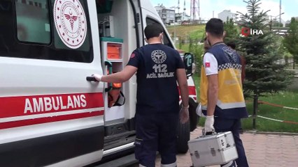 Taraflar birbirine girdi, olan arada kalan mübaşire oldu