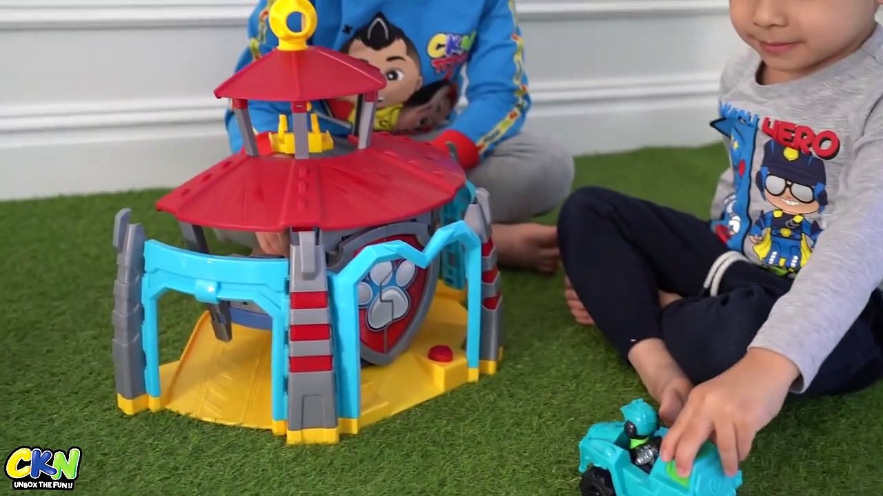 Ryan Pretend Play Drive Thru On Kids Power Wheels Ride On Car!!!