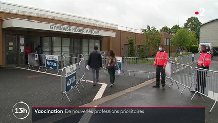 Covid-19 : une quarantaine de nouvelles professions prioritaires au vaccin