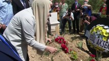 ISPARTA - Akşener, vefat eden İYİ Parti Isparta İl Başkanı Şimşek'in ailesine taziye ziyaretinde bulundu