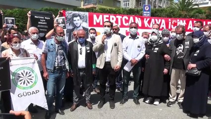 Yüzlerce seveni bıçaklanarak öldürülen Mertcan Kaya için toplandı