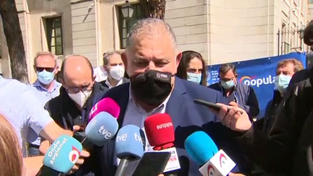 Los regantes se manifiestan contra el recorte de agua ante el MITECO