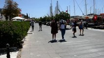 Turizm merkezlerinin sahillerinde hareketlilik yaşanıyor