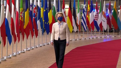 La UE congela un paquete de inversión de 3.000 millones para Bielorrusia y baraja más sanciones