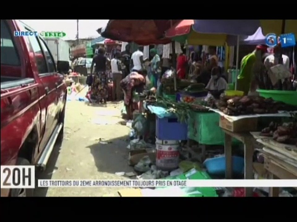 RTG/ Les trottoirs du 2e arrondissement toujours pris en otage par les commerçants