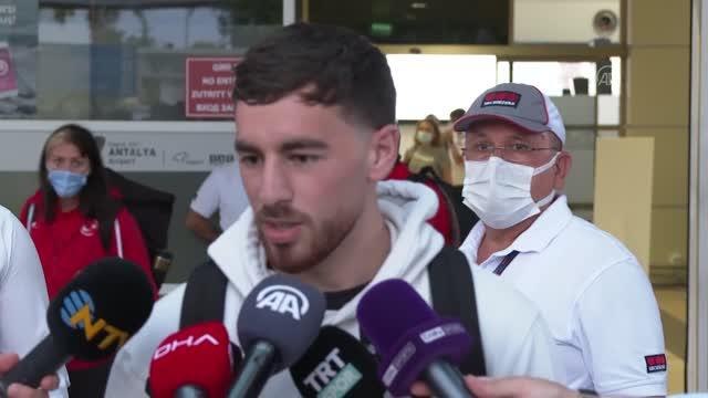 Milli futbolcu Orkun Kökçü'den EURO 2020 değerlendirmesi