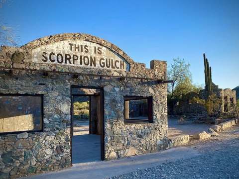 LESS CROWDED HIKES! 5 Ultimate Summer Hikes - ABC15 Digital