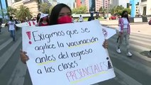 Estudiantes marchan en México contra regreso a clases sin estar vacunados contra covid-19