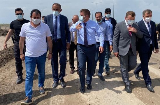 Son dakika haberleri... Ağrı Dağı'ndan gelen sel sularıyla kapanan Iğdır-Nahçıvan yolu, 5 saatte açıldı