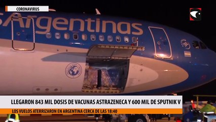 Llegaron 843 mil dosis de vacunas Astrazeneca y 600 mil dosis de Sputnik V