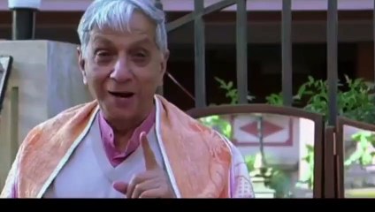 बापू बोला एक गाल पे पड़े तो दूसरा गाल आगे करने का - लगे रहो मुन्ना भाई कॉमेडी   ट्रेन में माधुरी और सलमान की मस्ती - ज़बरदस्त हिंदी कॉमेडी सीन(