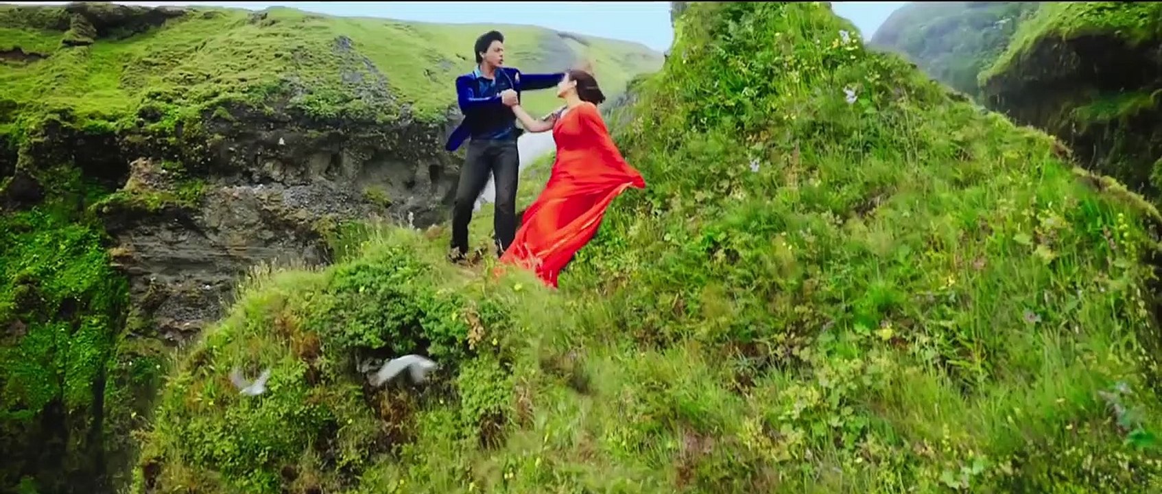 Gerua - Shah Rukh Khan _ Kajol _ Dilwale _ Pritam _ SRK Kajol Official New Song Video 2015