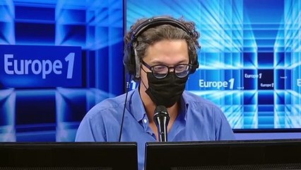 Emmanuel Macron : "Barbara Pompili c'est une Nicolas Hulot en mode silencieux !" (Canteloup)