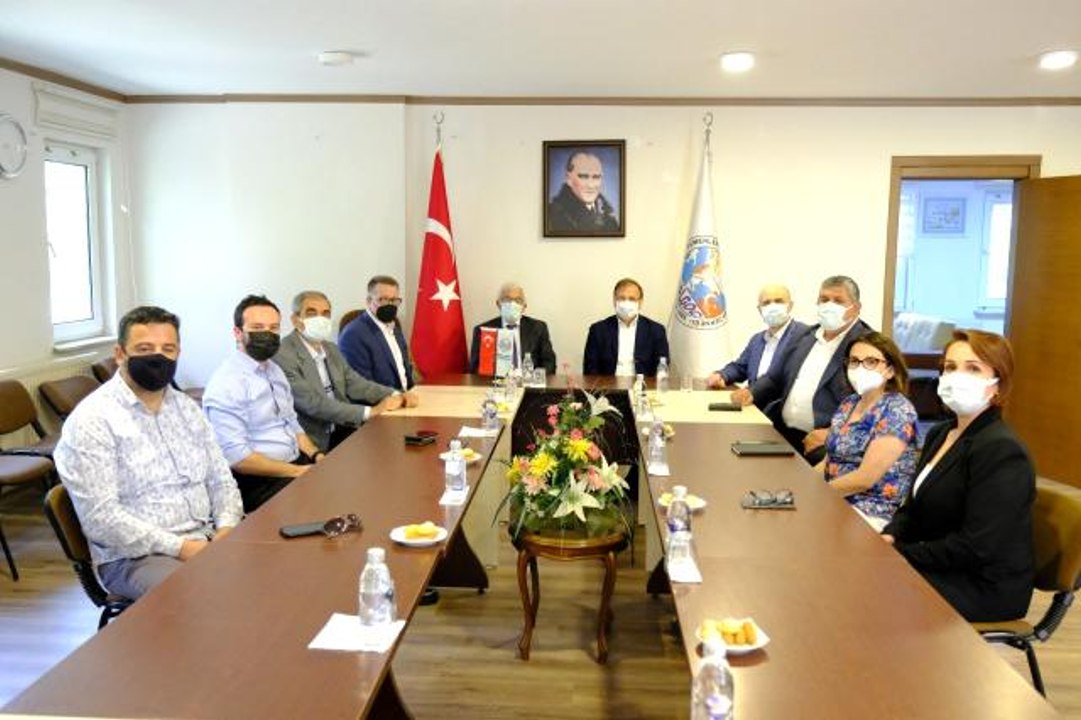 Miçotakis'e Batı Trakya Türkleri ve Balkan göçmenlerinden tokat gibi cevap