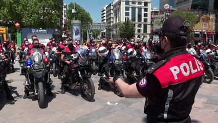 ANKARA - Yunuslar, seremoniyle göreve geçiş yaptı