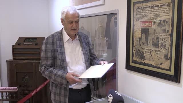 Necip Fazıl Kısakürek'in oğulları Mehmed ve Osman Kısakürek babalarını anlattı