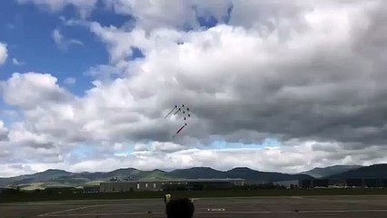 La patrouille de France survole l’aérodrome de Colmar