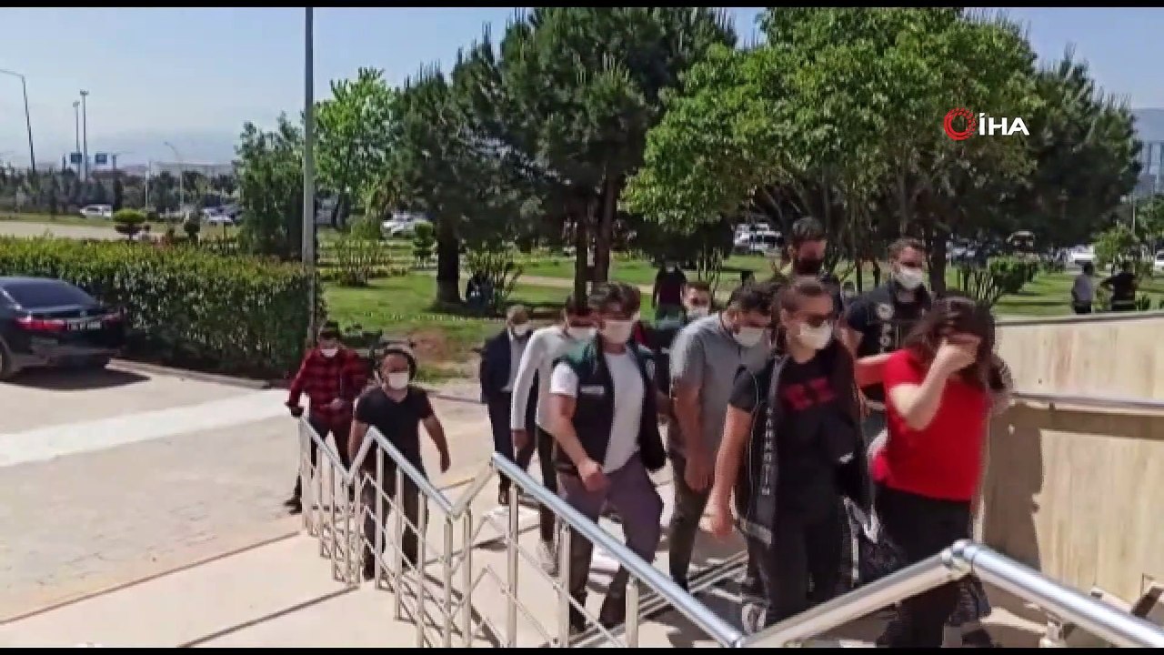- 51 kilo 500 gram uyuşturucu ile yakalan 6 şüpheli adliyeye sevk edildi