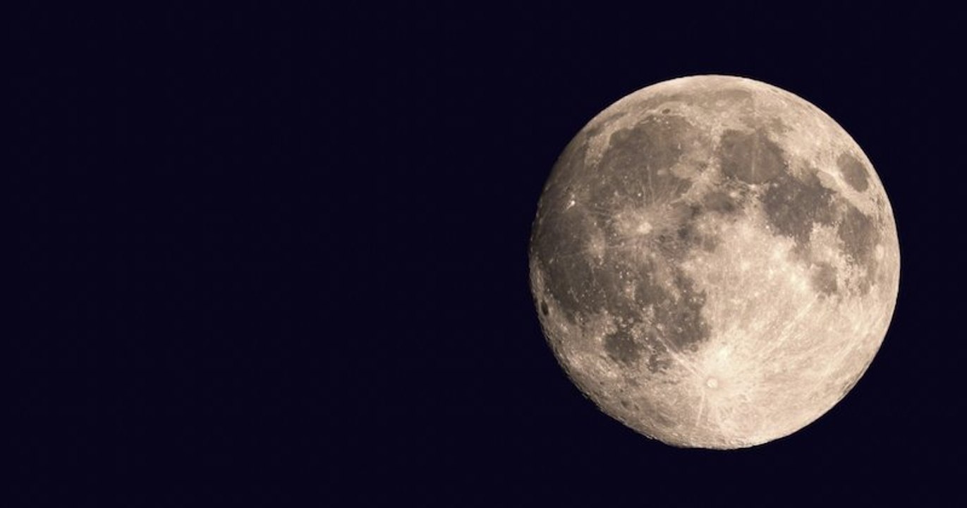 Ce soir, ne loupez pas la super Lune des Fleurs !