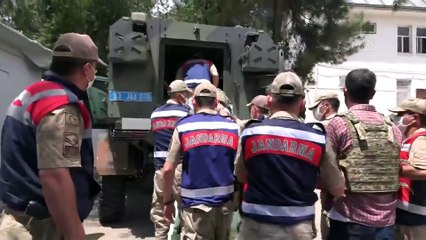 ŞANLIURFA - Siverek'te 3 kişinin öldüğü silahlı kavgaya ilişkin 4 kişi tutuklandı