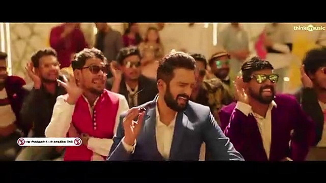 Mustaache_Vestaache_Video_Song_|_Parris_Jeyaraj_|_Santhanam_|_Santhosh_Narayanan_|_Johnson_K(480p)