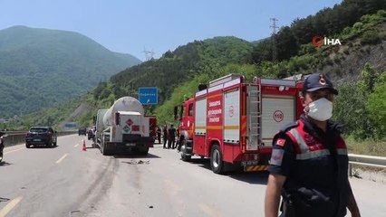 Sıvı azot yüklü tanker kamyona çarptı, kilometrelerce kuyruk oluştu