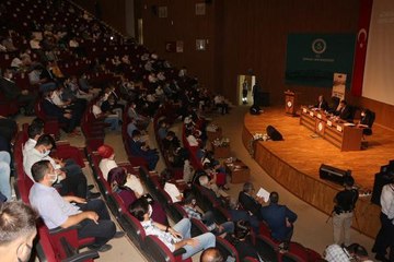 ŞIRNAK'TA AKADEMİSYENLER, NUH TUFANI'NI TARTIŞIYOR